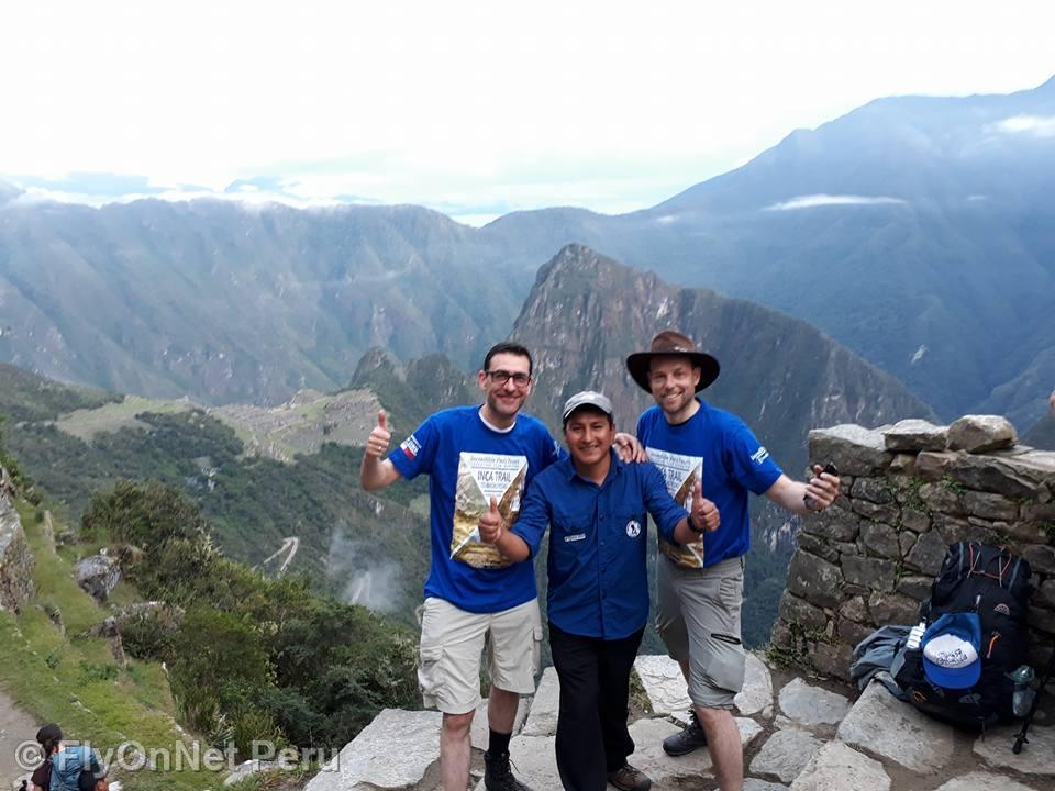 Photo Album: Arrival of the group of hikers at Machu Picchu